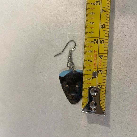 Fender Black Panther Guitar pick earrings - Picture 4 of 7